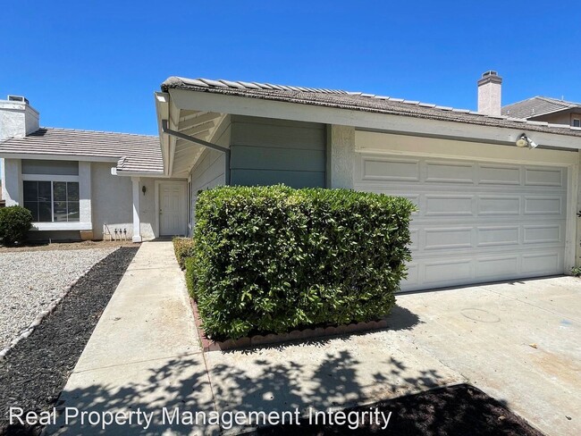 Building Photo - 3 br, 2 bath House - 13157 Ninebark St