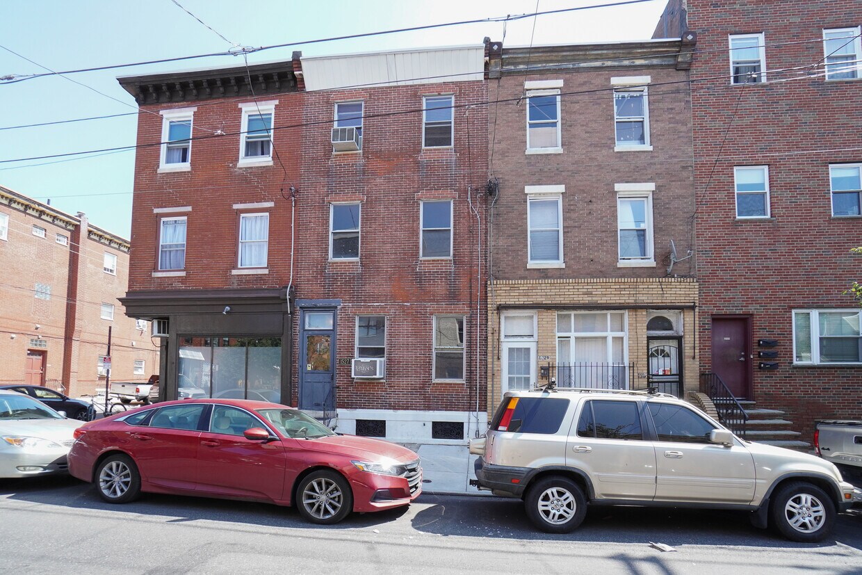 Primary Photo - 1527 S 10th St