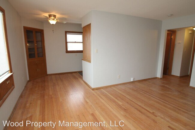 Building Photo - 11320 W North Ave