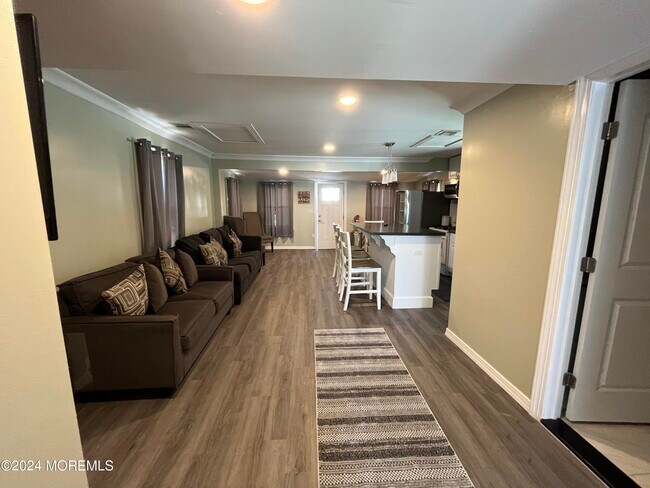 Foto del edificio - 636 Parkside Ave