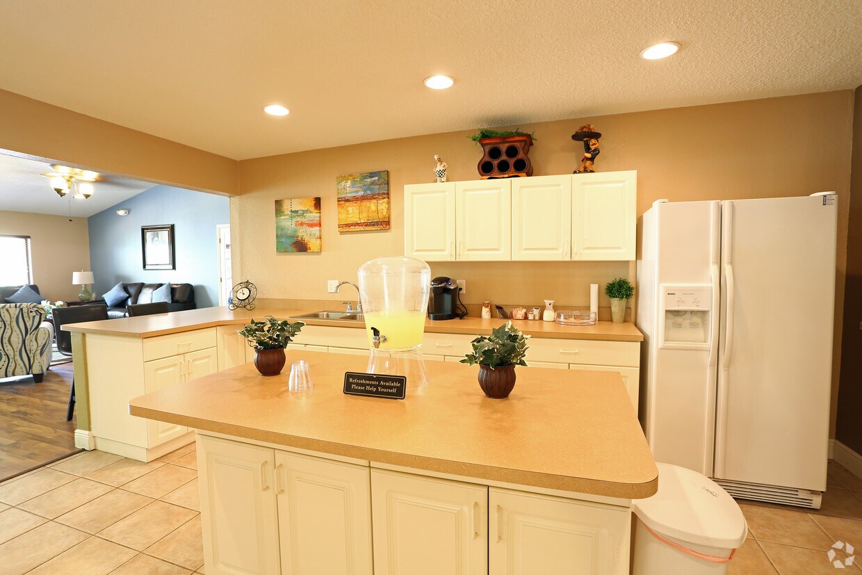 Della Vita Apartments Winter Haven, FL