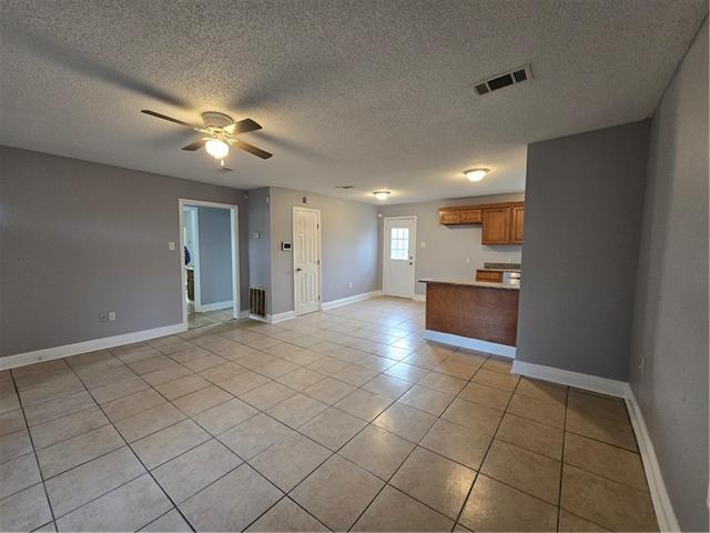 Foto del edificio - 187 Chad B Baker St