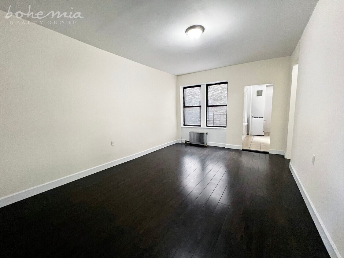 910 Riverside Dr Unit 3A, New York, NY 10032 Room for Rent in New