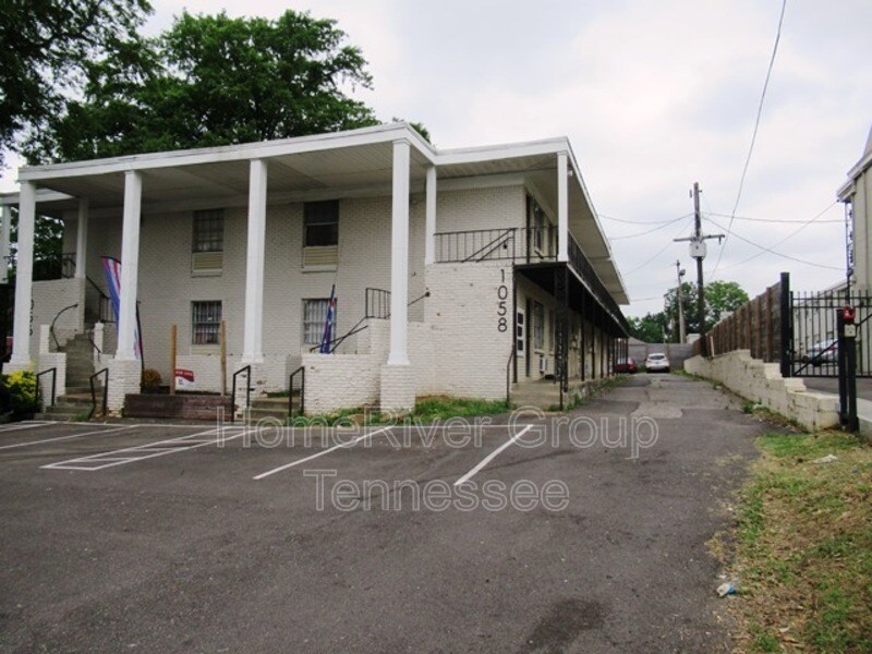 1058 Poplar Ave, Memphis, TN 38105 House Rental in Memphis, TN