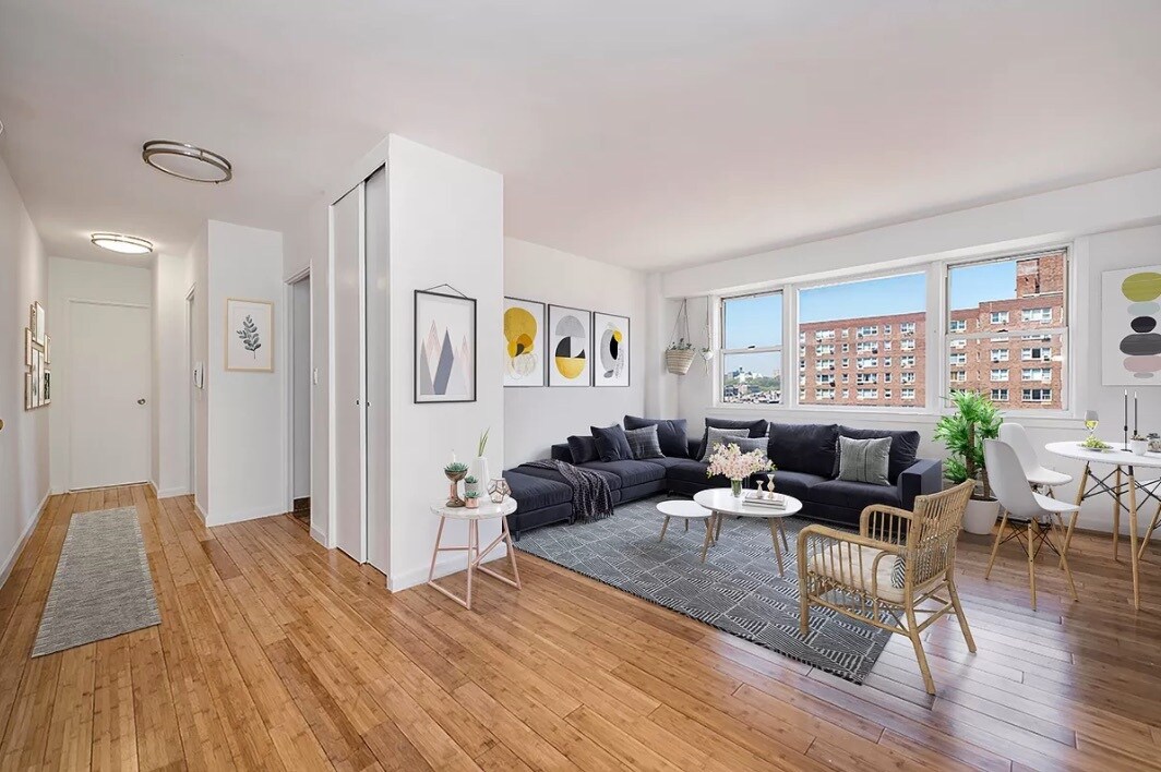 Primary Photo - 45 W 139th St