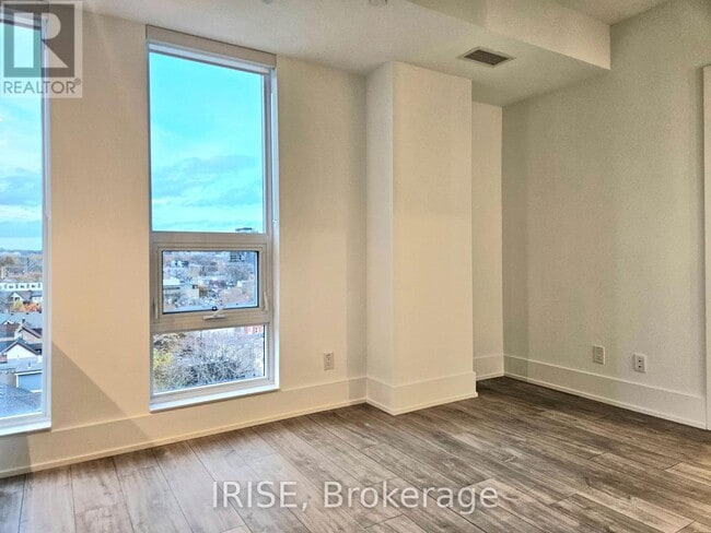 Building Photo - 115 Denison Ave