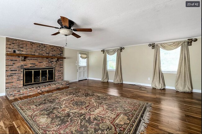 Foto del edificio - 570 E 6th St