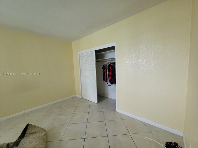 Foto del edificio - 3801 S Ocean Dr
