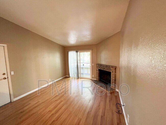 Building Photo - 530 E Patriot Blvd