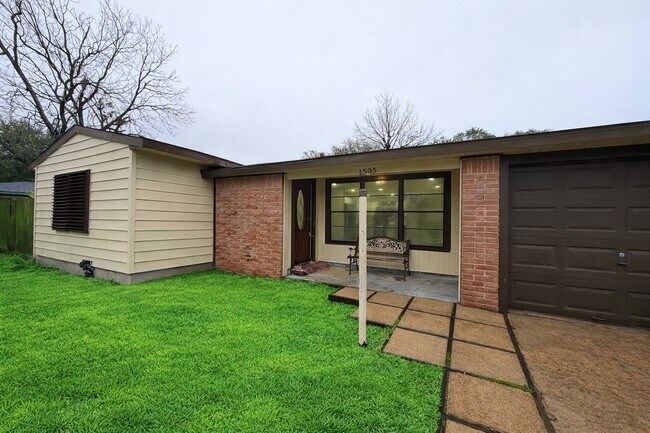 Foto del edificio - 1505 15th Ave N