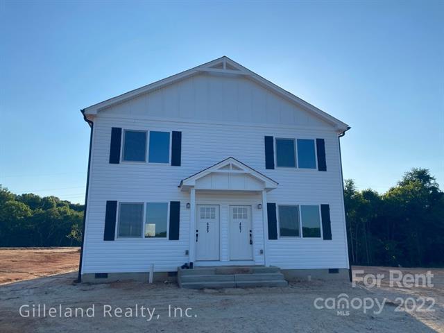 Foto principal - 407 Roper Dr