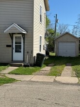 Building Photo - 123 E Church St