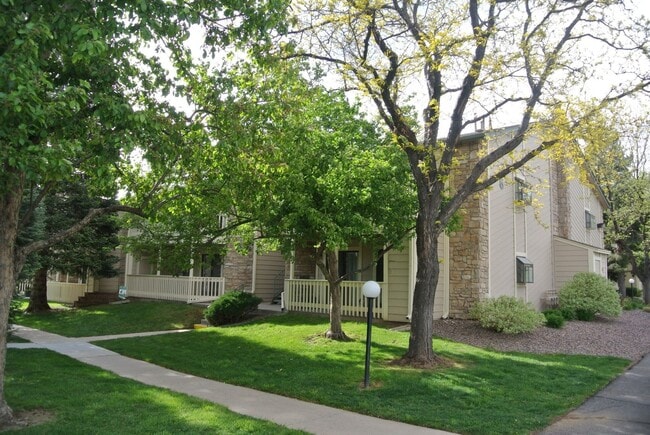 Photo - 1 Bedroom 1 Bath in Woodside Village House