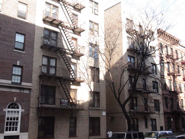 Foto del edificio - 131 W 137th St