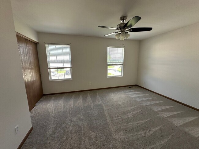 Foto del edificio - 222-228 Truman Ct.