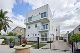 Foto principal - 1106 Queen Anne Pl