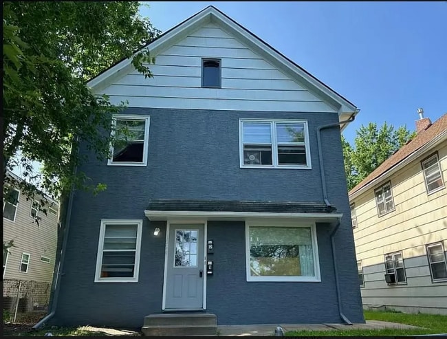 Building Photo - 1024 Stinson St