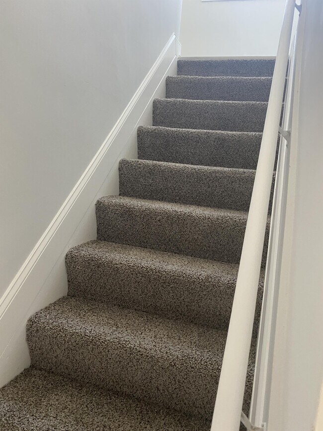 Foto del edificio - 400 Maple Ln