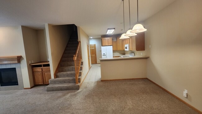 Foto del edificio - 1208 SE Birch Ln