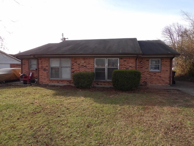 Foto del edificio - 115 Potomac Ct