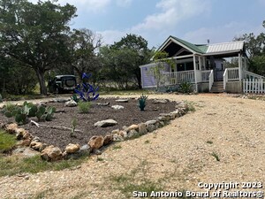 Building Photo - 517 Timberdell Dr