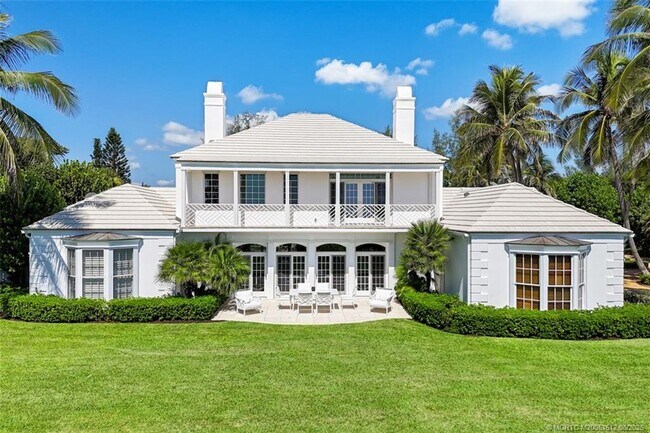 Foto del edificio - 485 S Beach Rd