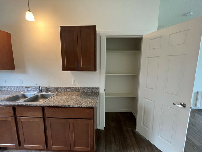 Photo - Kitchen Pantry.jpg - Elkhorn Flats