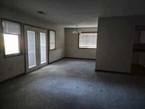 Building Photo - 2140 Edgewood Rd NW