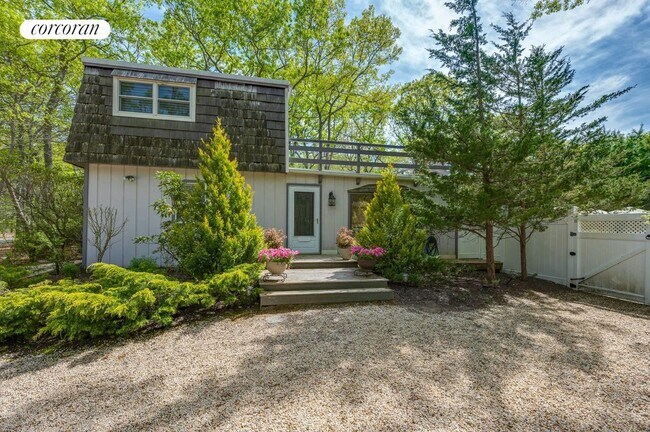 Foto del edificio - 308 Little Fresh Pond Rd