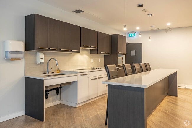 Tenant Lounge - York Tower