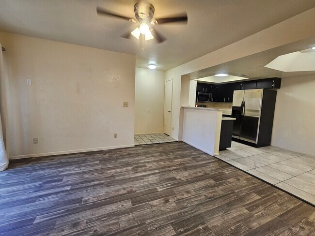 Foto del edificio - Silverwood Apartments