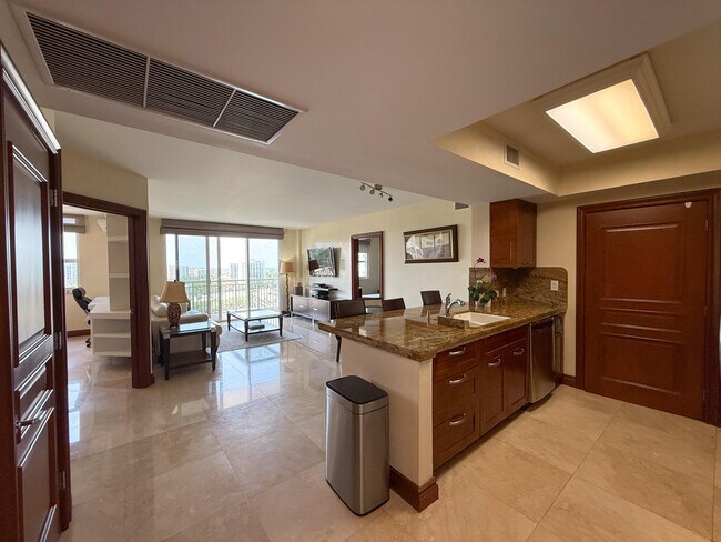 Foto del edificio - 19501 W Country Club Dr