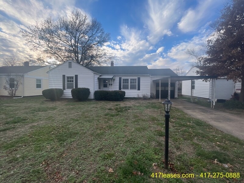 1507 S Pickwick Ave, Springfield, MO 65804 House for Rent in