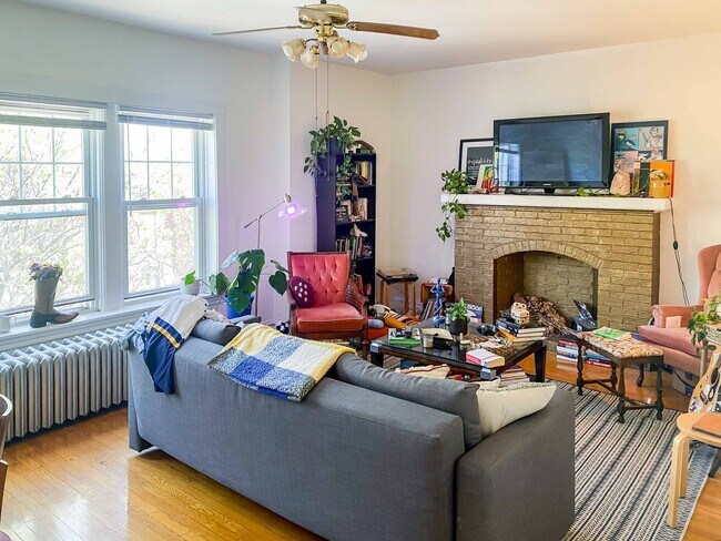 Foto del edificio - 5133 N Wolcott Ave