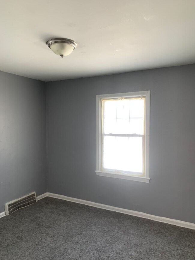 Foto del edificio - Updated Home In Detroit