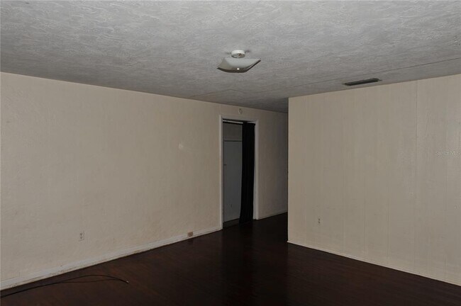 Foto del edificio - 410 NW 19th Ln