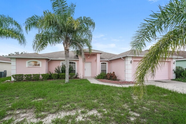 Building Photo - 7172 Summit Dr