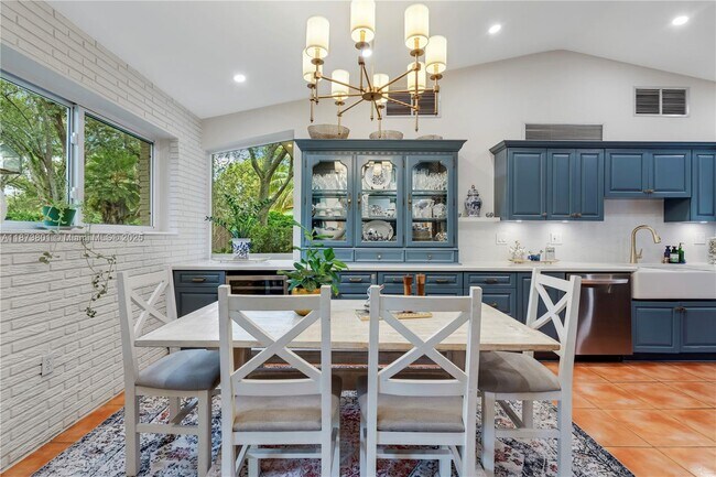 Foto del edificio - 8465 SW 96th St
