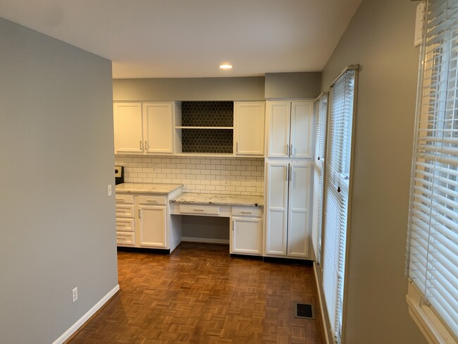 Building Photo - 2119 Fulton Ave