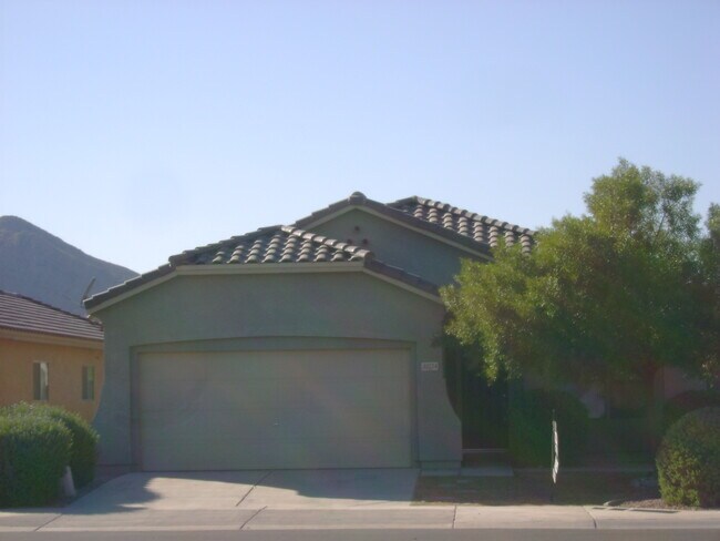 Building Photo - 33774 N Cherry Creek Rd