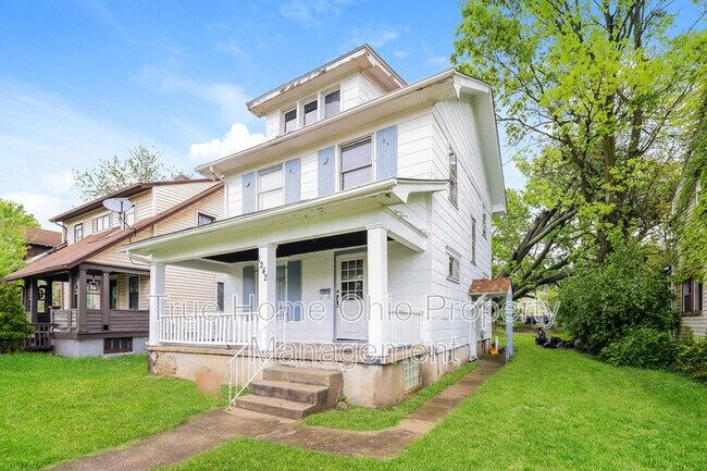 Foto del edificio - 1242 Wilson Dr