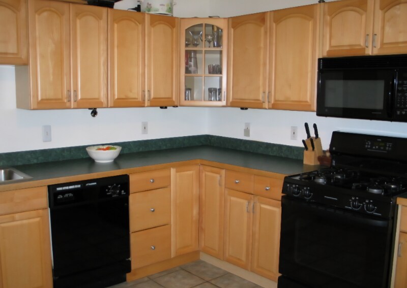 Primary Photo - 426 E 6th St