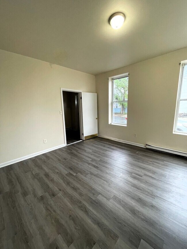 Foto del edificio - 334 Ann St