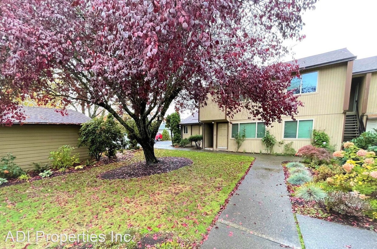 Primary Photo - 2 br, 1 bath House - 4908 SW Franklin Ave. #7