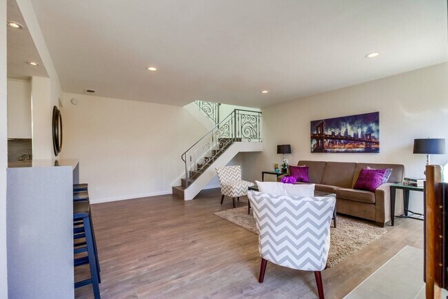 Foto del edificio - 2 BR / 2.5 Ba Townhome in Lovely Vista La ...