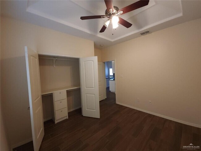 Foto del edificio - 415 Carlisle Ave
