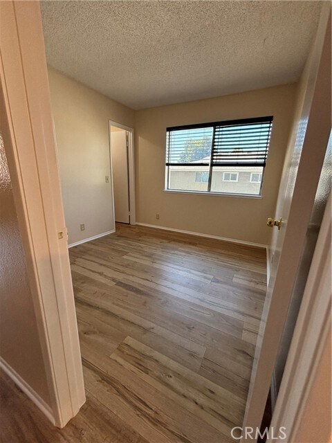Foto del edificio - 3221 N White Ave