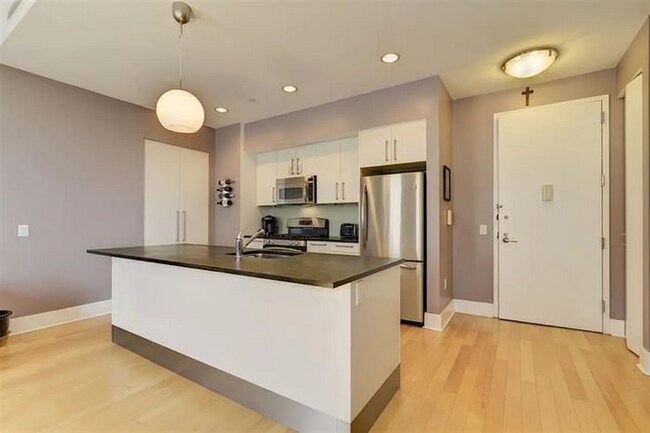 Foto del edificio - 4 Beacon Way