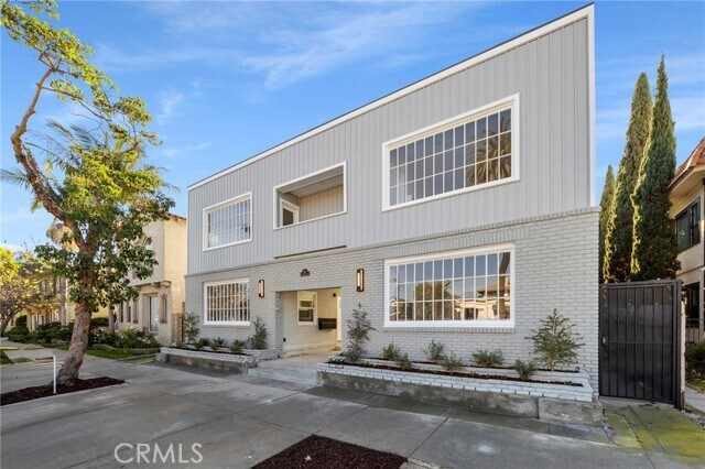 Building Photo - 1822 2nd St