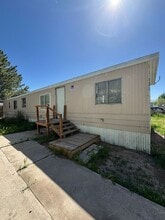 Building Photo - 485 Chickadee Dr